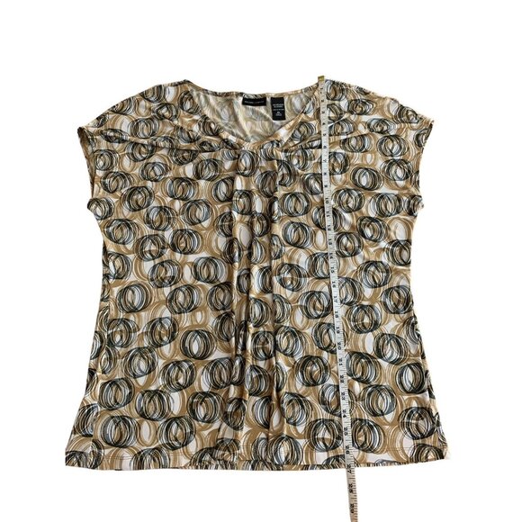 New York & Company Womens Stretch Top Beige & Black Circles Pattern Short Sleeve - Picture 6 of 10
